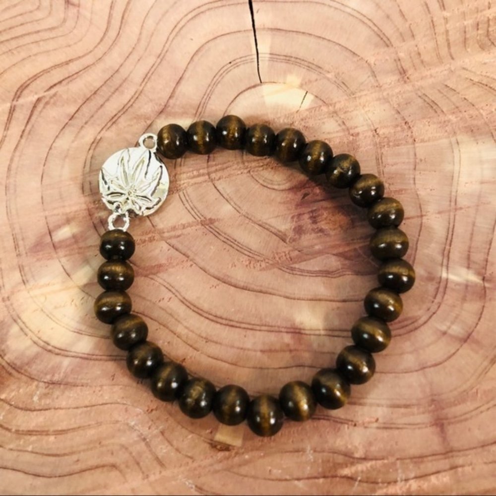 Vintage Rasta Hemp Leaf Cat’s Eye Beaded Bracelet